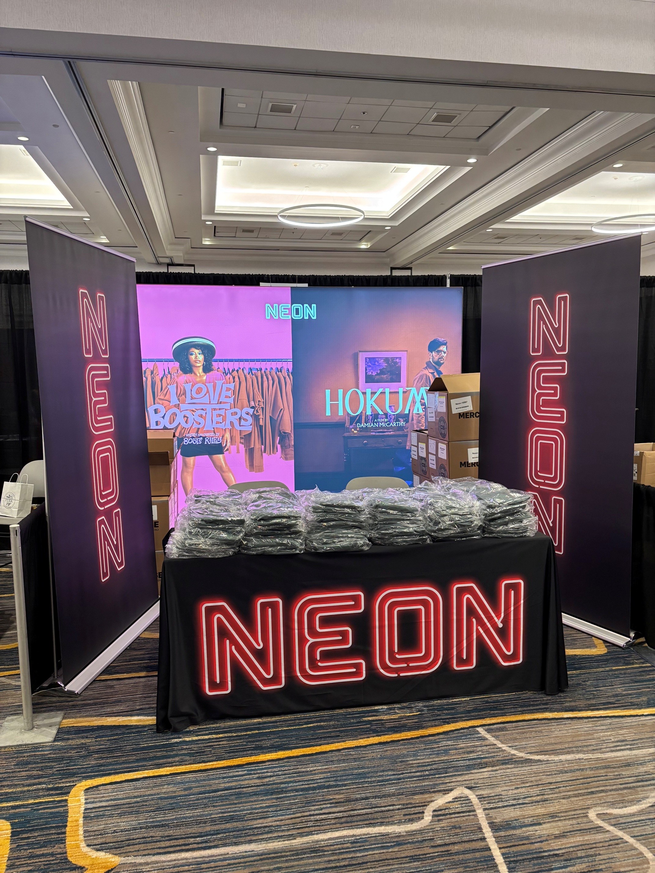 Neon AMC Convention Tampa Fl